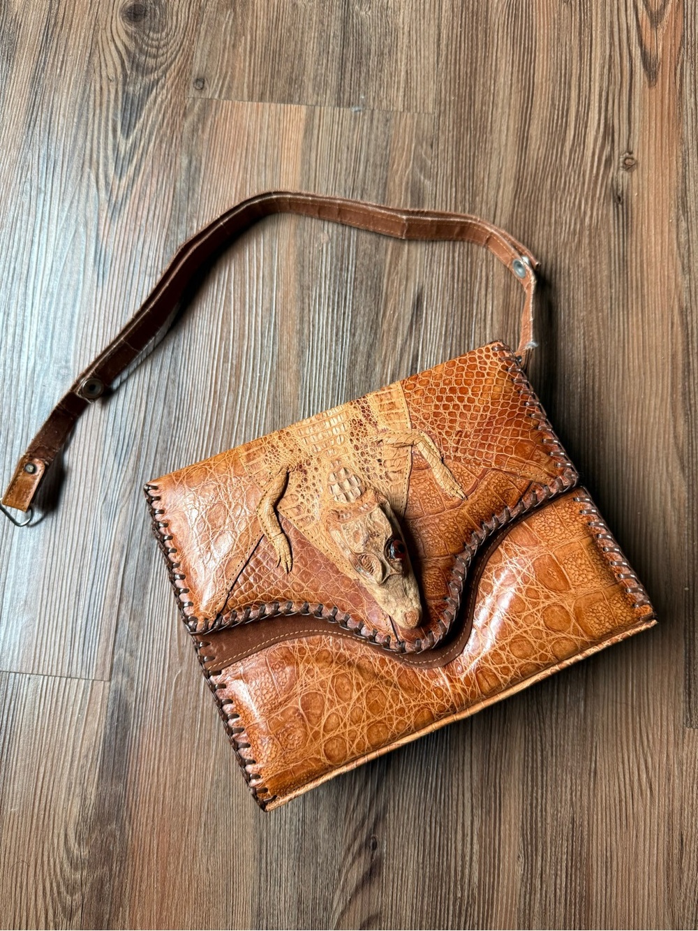 Vintage 1900’s Alligator Hand Bag